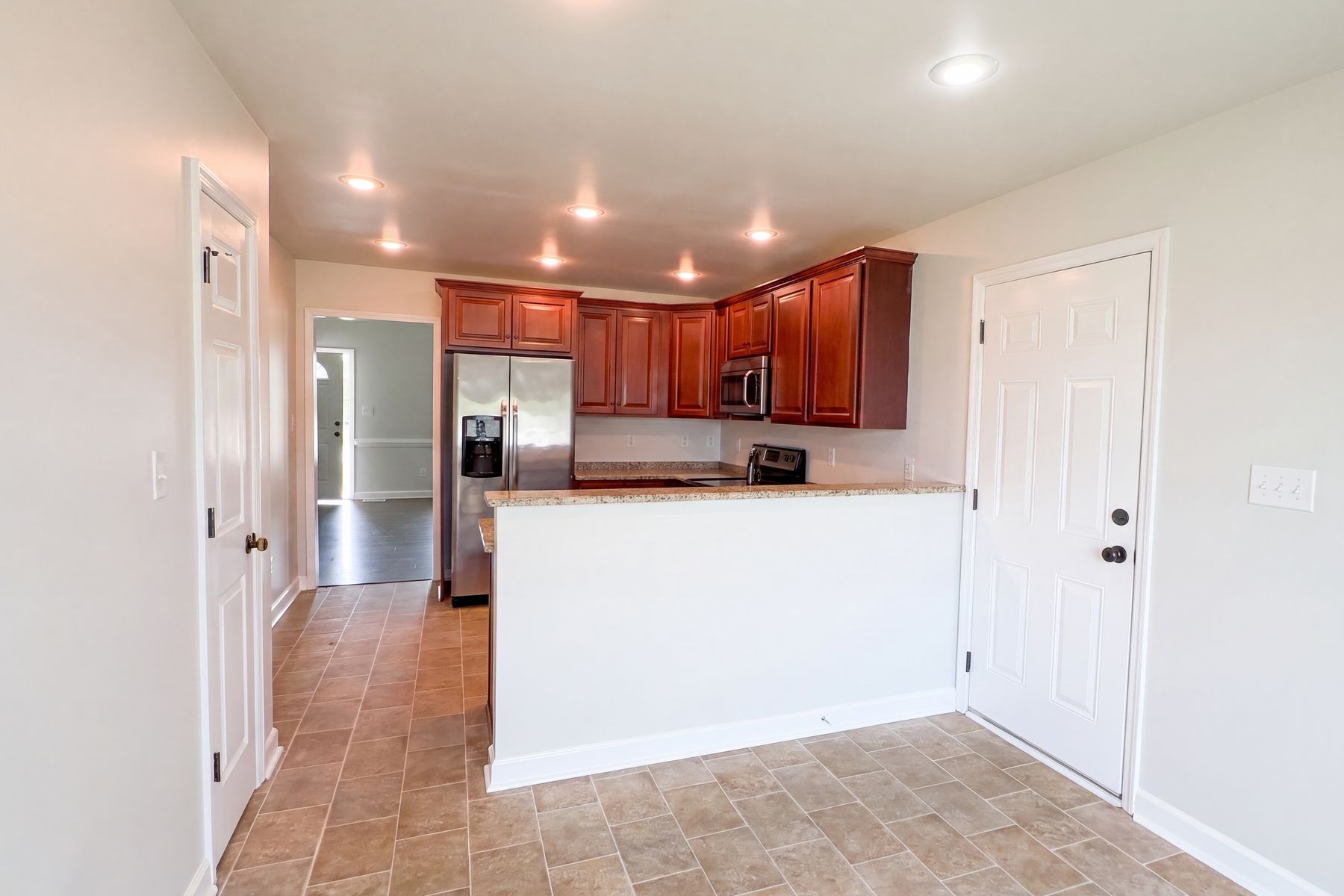 Photo 2 of 22 of 208 Settlers Pointe Dr, Pikeville, NC