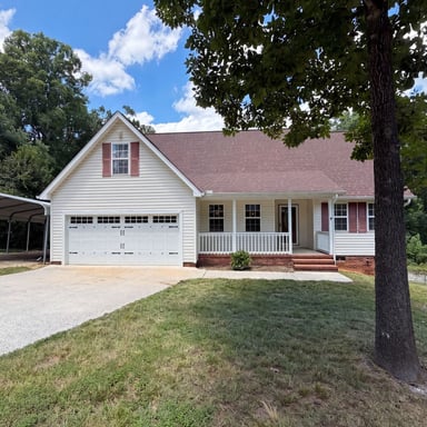Property photo 1 of 311 Hickory Wood Dr