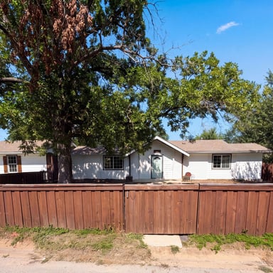 Property photo 1 of 10504 Ruidosa St