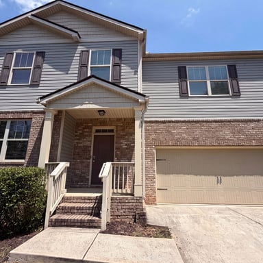 Property photo 1 of 37 Possum Creek Way