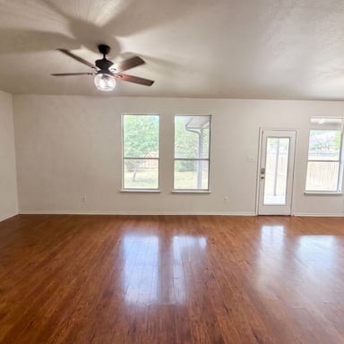 Property photo 3 of 612 Sugar Brook Dr