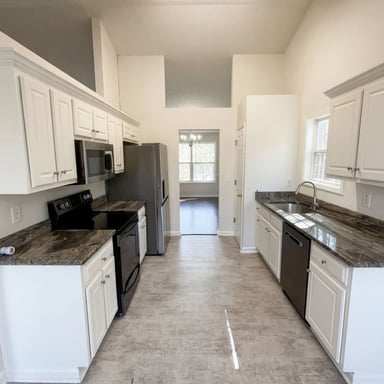Property photo 2 of 50 Cranbrook Ct