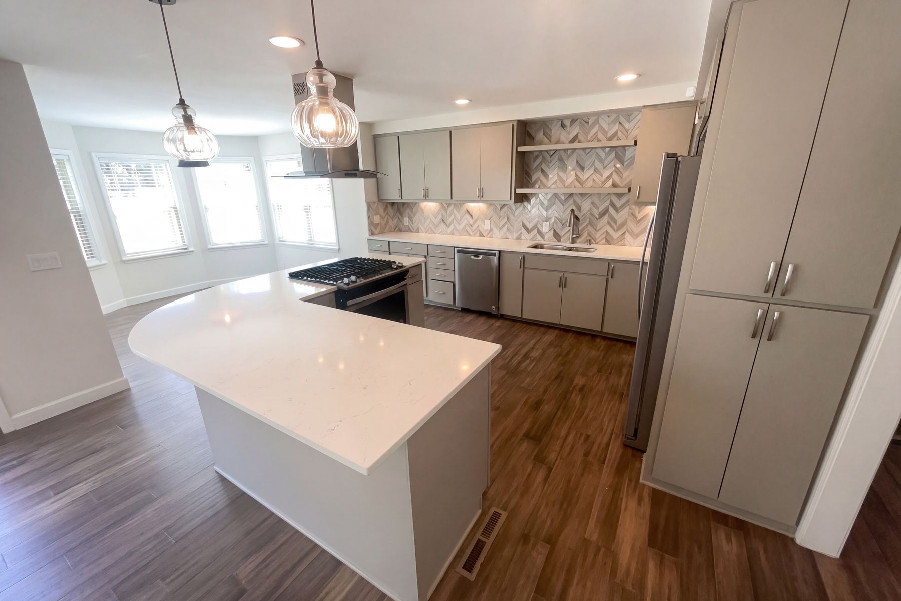 Photo 2 of 37 of 2770 Burtz Dr, Marietta, GA