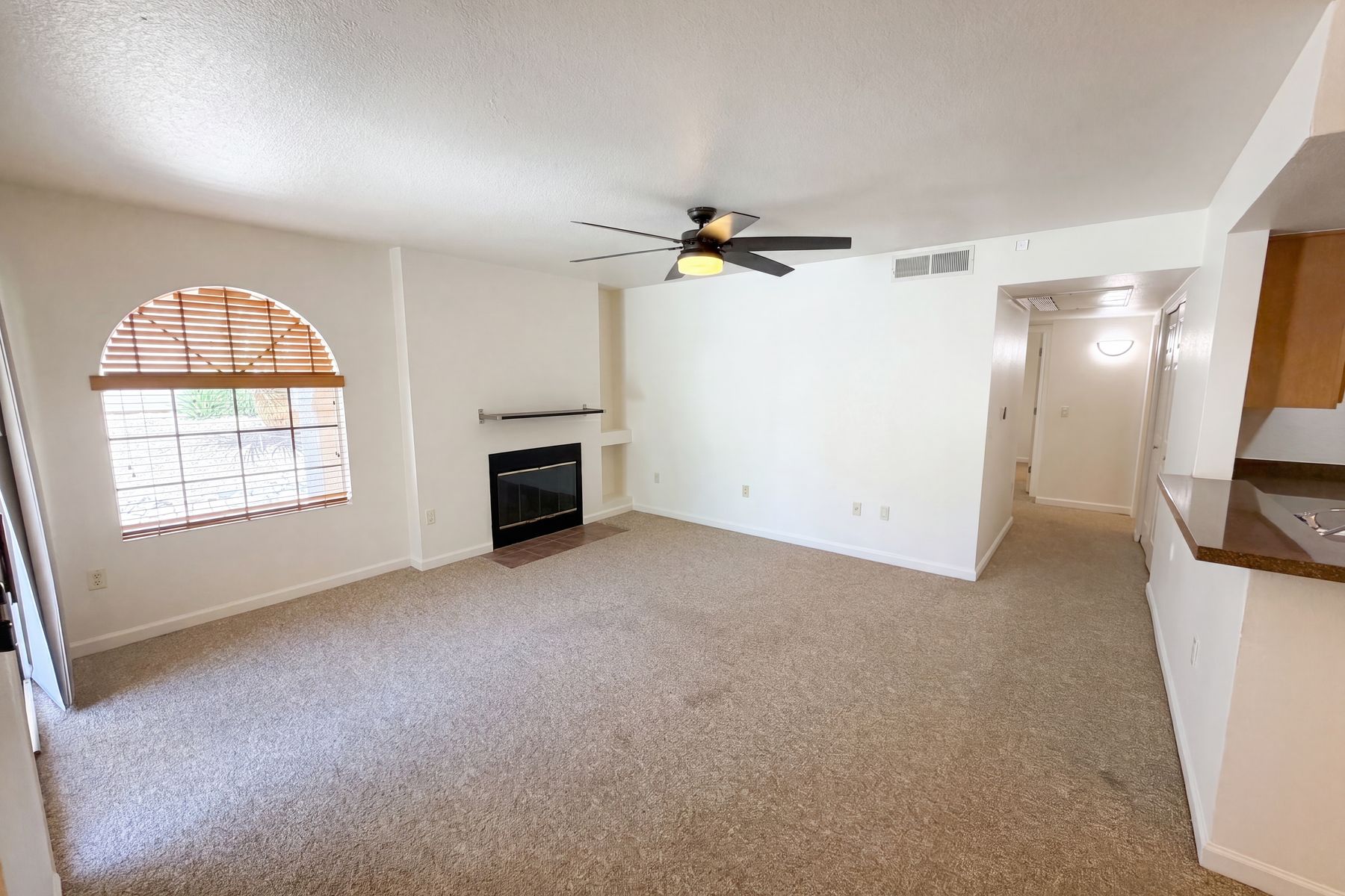 Property photo 3 of 101 S Players Club Dr Apt 9103