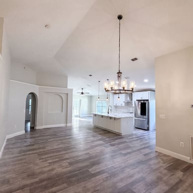 Property photo 3 of 106 Cabrillo Dr