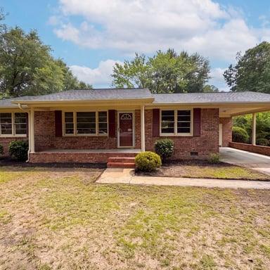 Property photo 1 of 406 Lafayette Way
