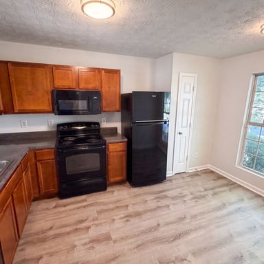 Property photo 2 of 7202 Gotland St