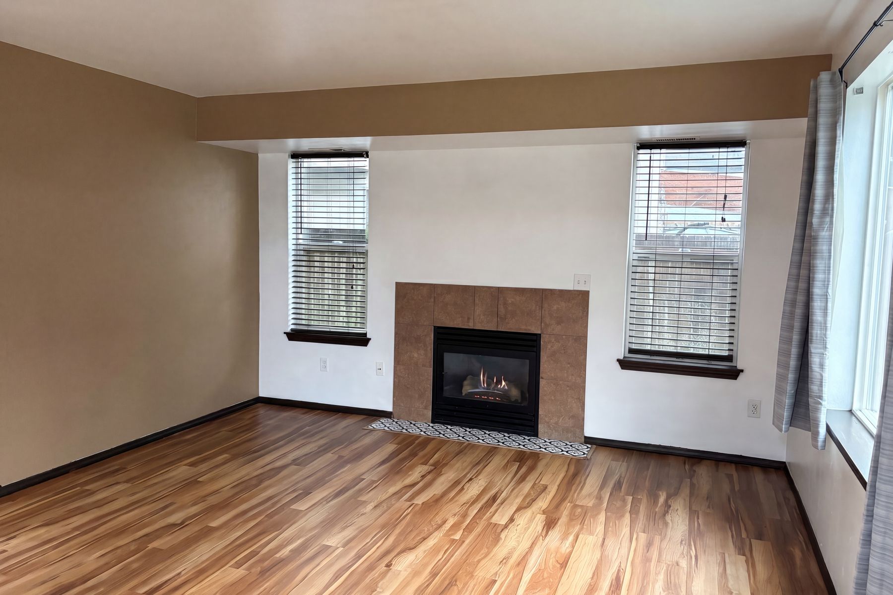 Property photo 3 of 4919 106th St NE