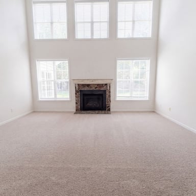 Property photo 3 of 821 Pinkney Pl