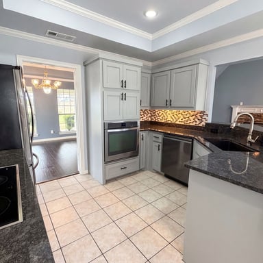 Property photo 2 of 4014 Ovilla Rd