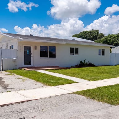 Property photo 1 of 6200 SW 109th Ave