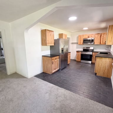 Property photo 2 of 2920 Copley Rd