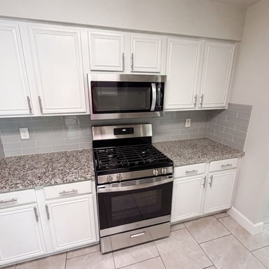 Property photo 2 of 7327 Fox Hall Ln
