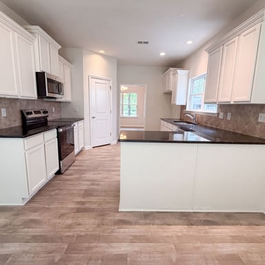 Property photo 2 of 407 Westmoreland Rd