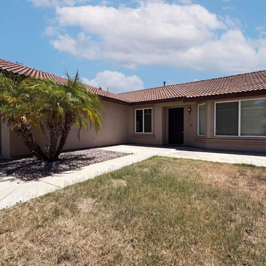 Property photo 1 of 22125 Country Hills Dr