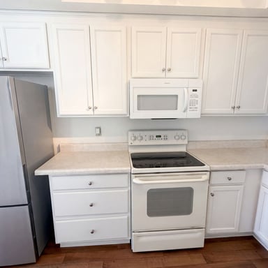Property photo 2 of 3621 N Forgeus Ave