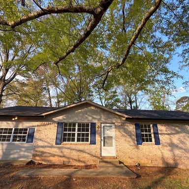 Property photo 1 of 144 Green Shadow Rd SE