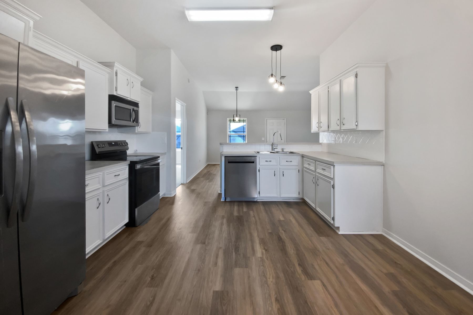 Photo 2 of 15 of 3808 Tatonka Dr, Killeen, TX