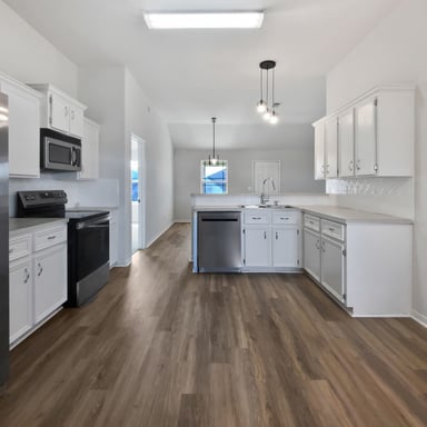 Property photo 2 of 3808 Tatonka Dr