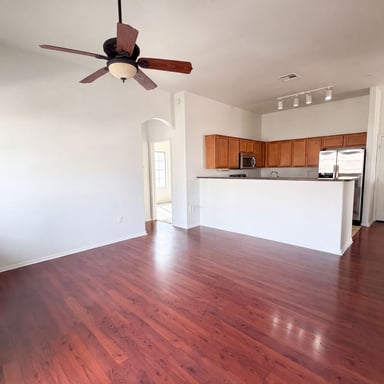 Property photo 3 of 1350 S Greenfield Rd Unit 2219