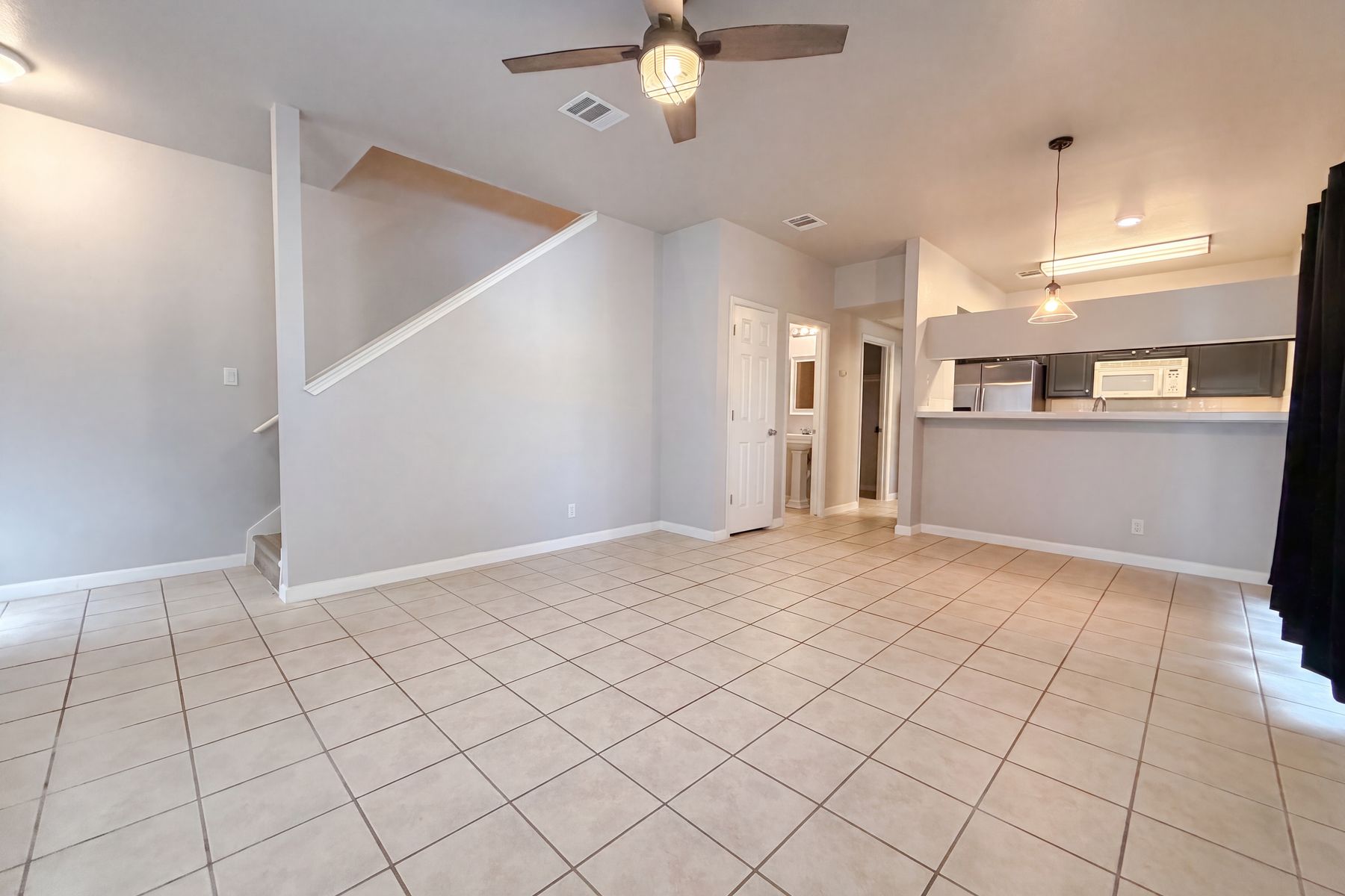 Property photo 3 of 40 Chapel Hill Cir