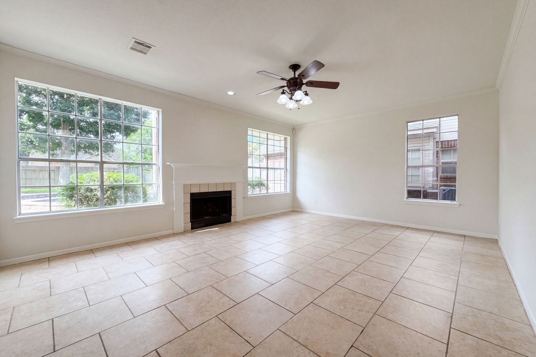 Property photo 3 of 6214 Spencers Glen Way