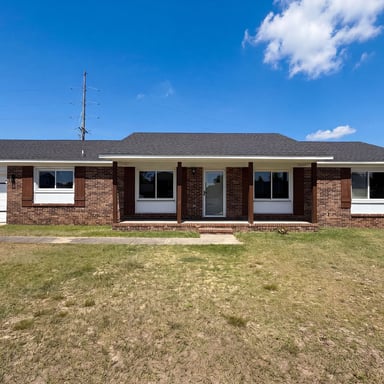 Property photo 1 of 1512 Dovetail Dr