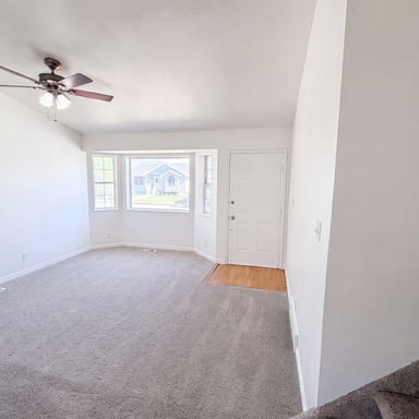 Property photo 3 of 532 W 860 S