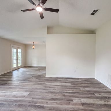 Property photo 3 of 7957 Jacques Dr