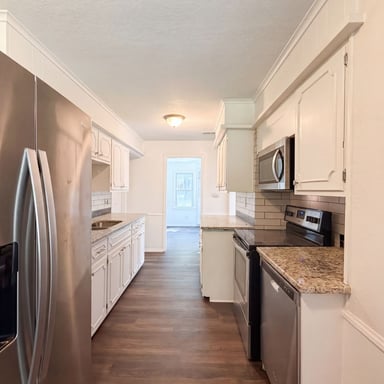 Property photo 2 of 1825 NE Bren Mar Rd