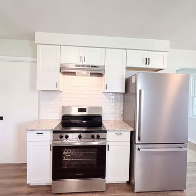 Property photo 2 of 112 Norris Dr