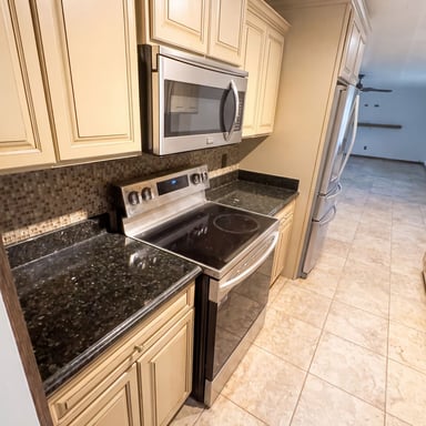 Property photo 2 of 5310 Mimosa Ln