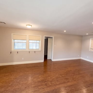 Property photo 3 of 6100 Nora St