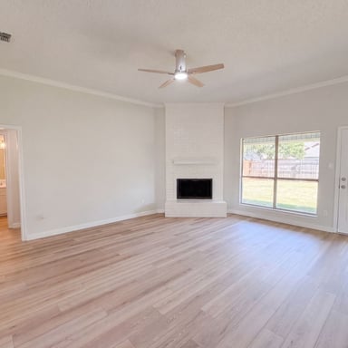 Property photo 3 of 6037 Sundown Dr