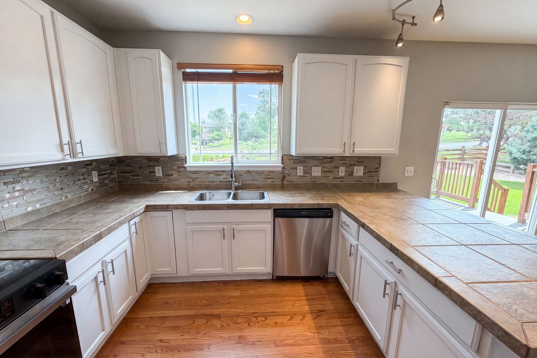 Photo 2 of 34 of 10494 Ouray St, Commerce City, CO