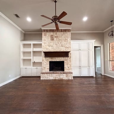 Property photo 3 of 1930 Fair Oaks Ln