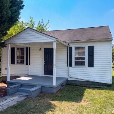 Property photo 1 of 920 Elm St