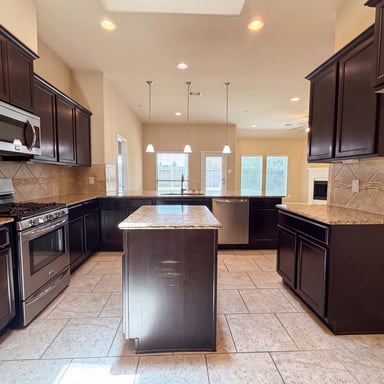 Property photo 2 of 4511 Fenway Park Way