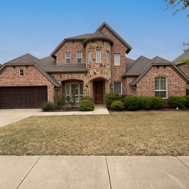 Property photo 1 of 4157 Chantilly Ln
