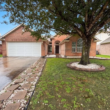 Property photo 1 of 2127 Hannover Way