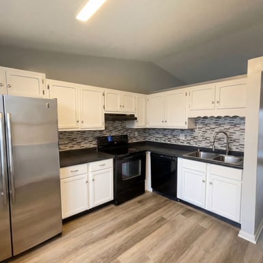 Property photo 2 of 7739 Inverness Dr
