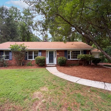 Property photo 1 of 5148 Clearview Dr