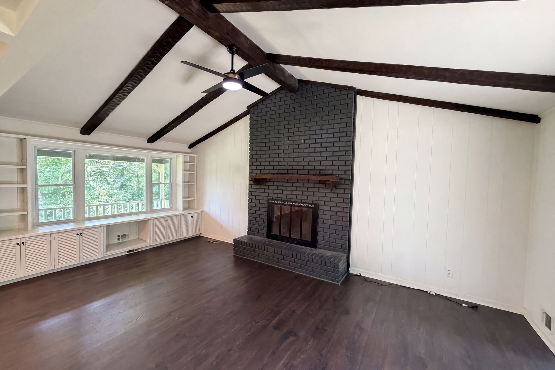 Property photo 3 of 509 Spring Park Dr