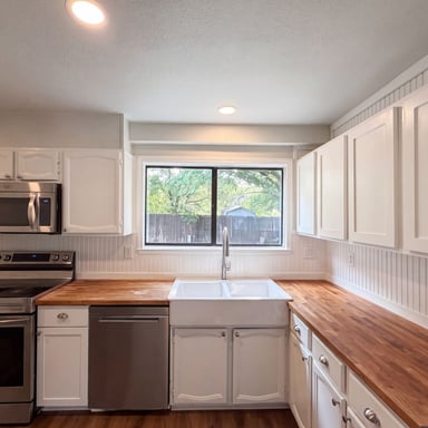 Property photo 2 of 3610 Clearview Dr