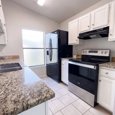 Property photo 2 of 15009 Winter View Dr