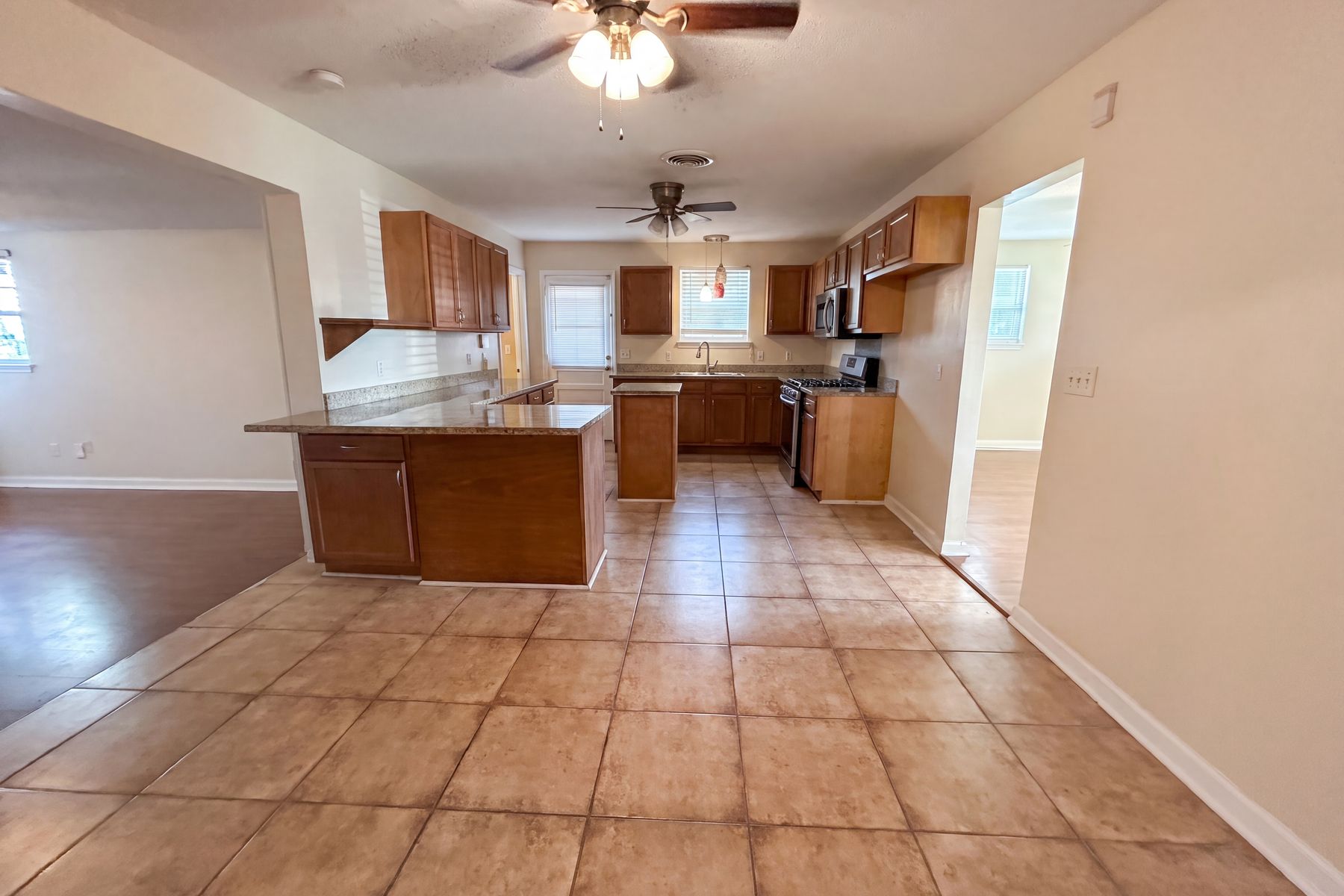 Photo 2 of 16 of 4719 Lurline St, New Orleans, LA