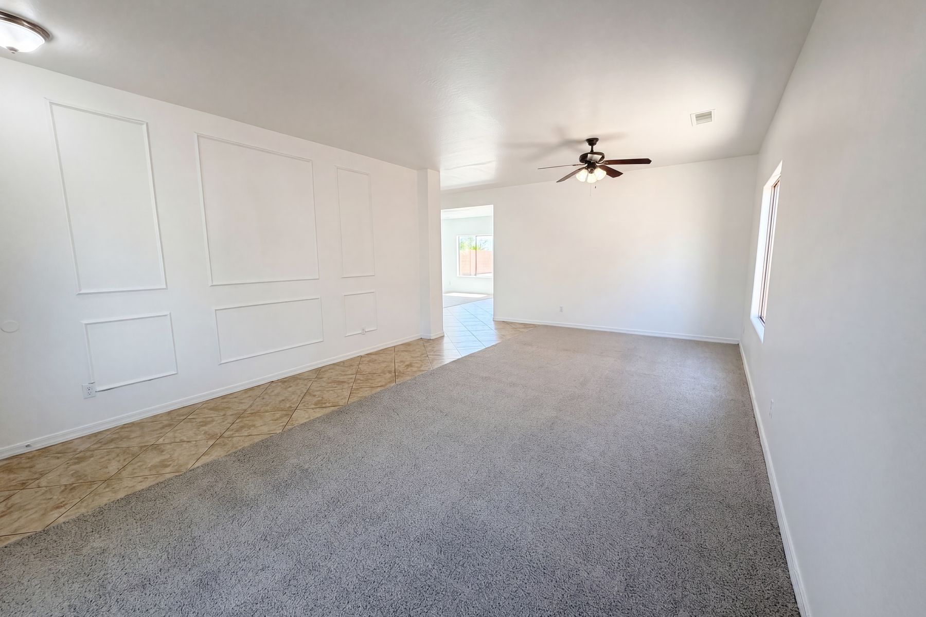 Property photo 3 of 3269 N 301st Dr