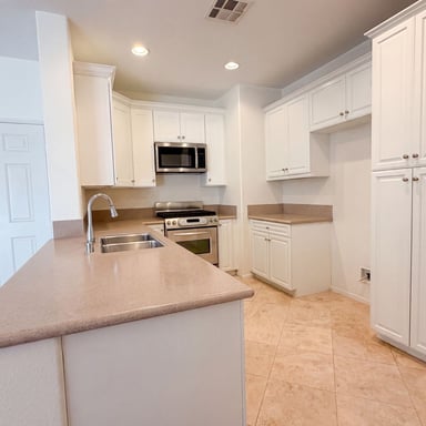 Property photo 2 of 4099 Peninsula Dr