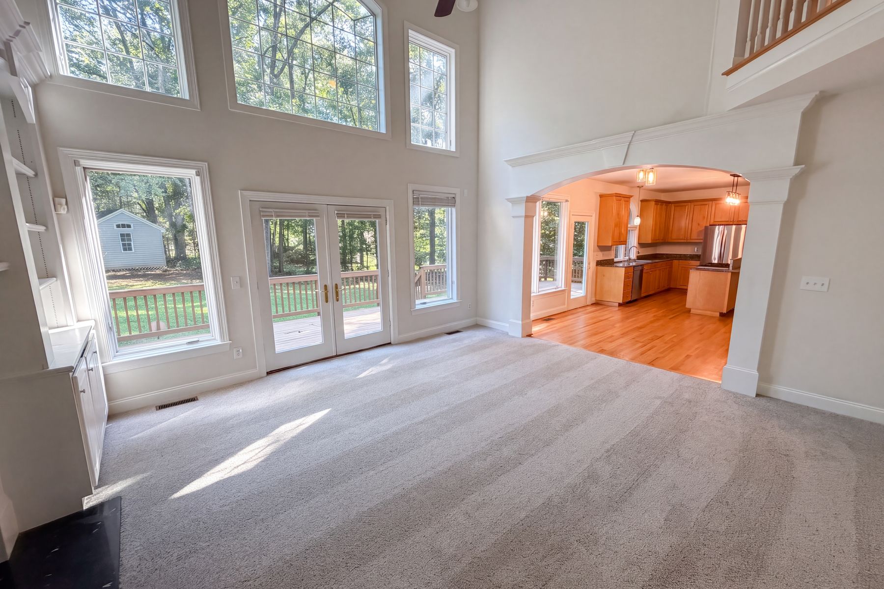 Property photo 3 of 10124 Windtree Ln