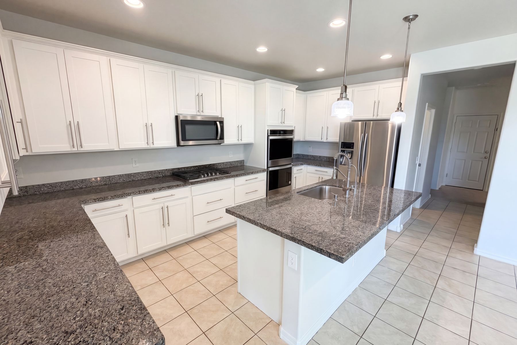 Photo 2 of 42 of 11284 N 186th Ln, Surprise, AZ